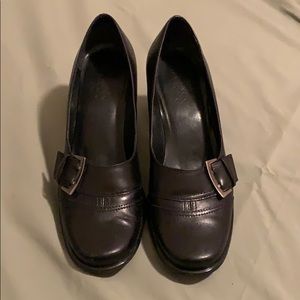 Franco Sarto black heels w/ side buckle